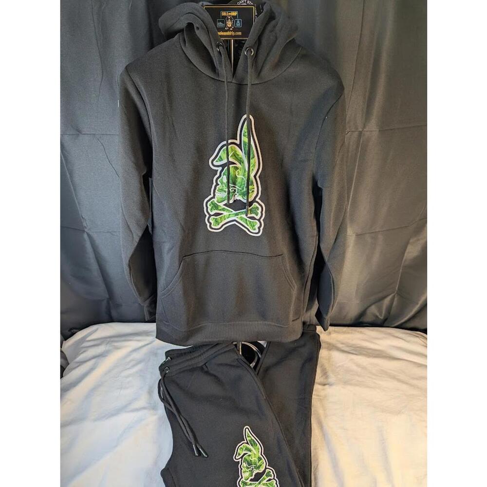 Crooks & Castles Skullbunny Hoodie & Sweatpants Set Black Green Graphic NWT L - Picture 2 of 14